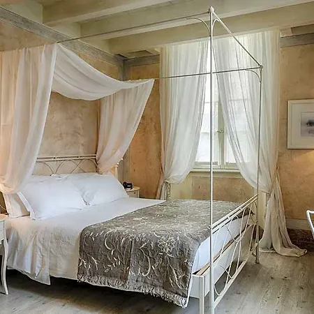 Relais Vittoria 3*